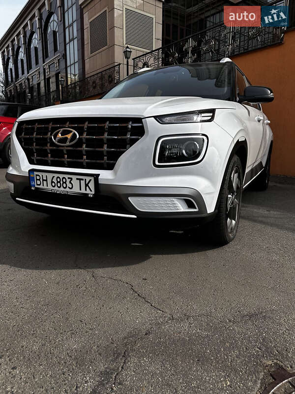 2022 hyundai venue