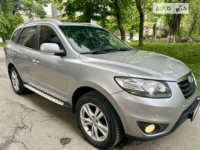 2010 hyundai santa fe