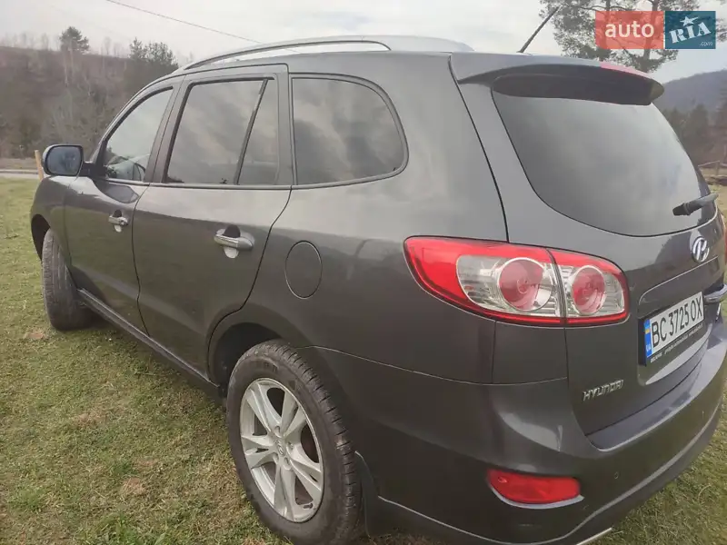 2010 hyundai santa fe