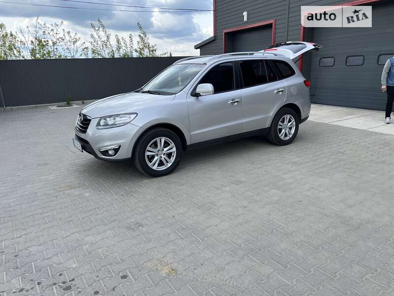 2010 hyundai santa fe
