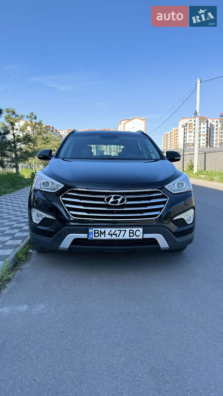 2015 hyundai grand santa fe