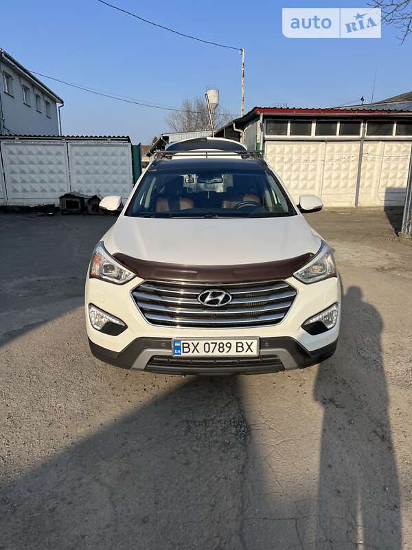 2015 hyundai grand santa fe