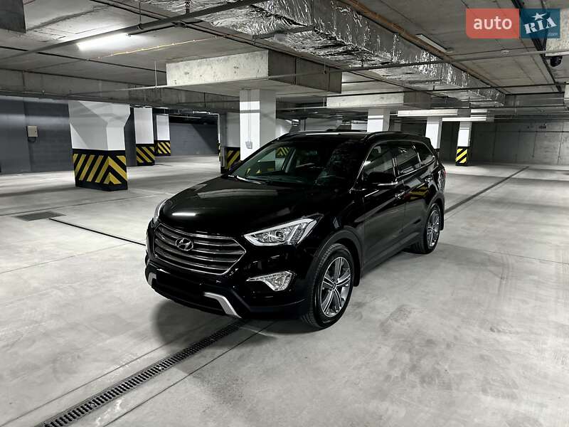 2016 hyundai grand santa fe