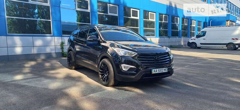 2015 hyundai grand santa fe