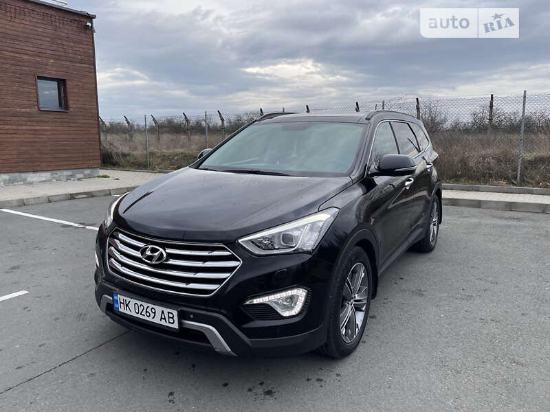 2017 hyundai grand santa fe