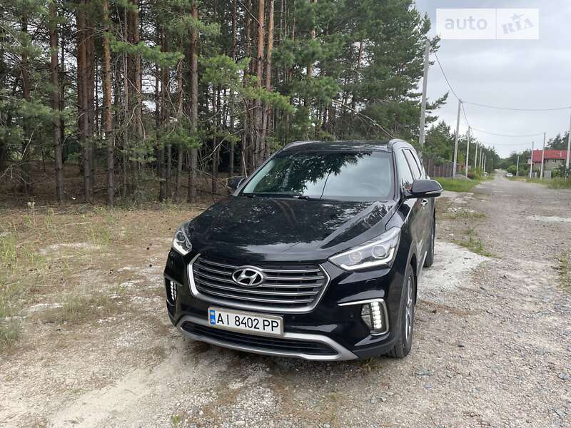 2018 hyundai grand santa fe