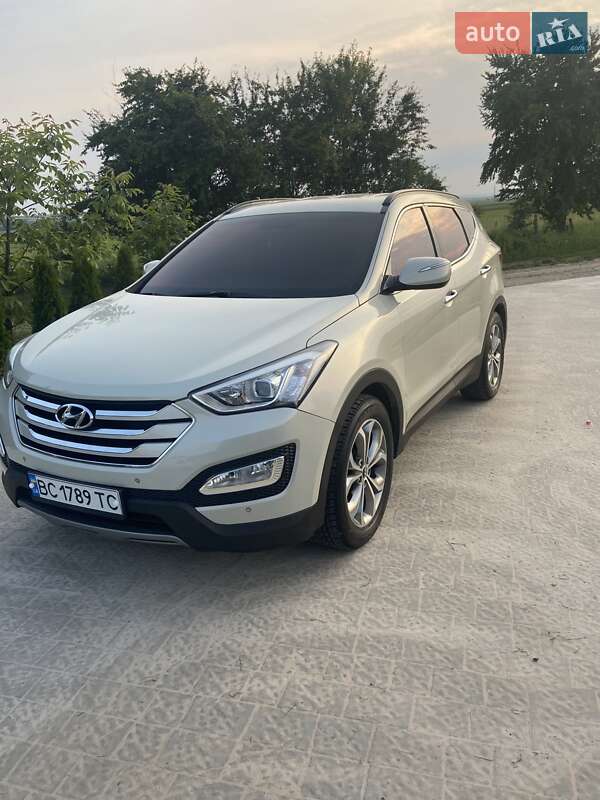 2012 hyundai santa fe