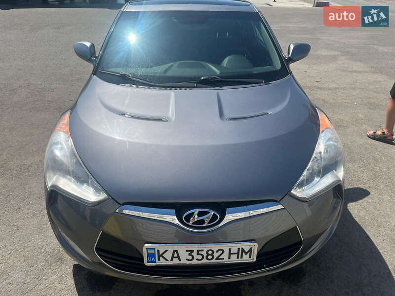 2012 hyundai veloster