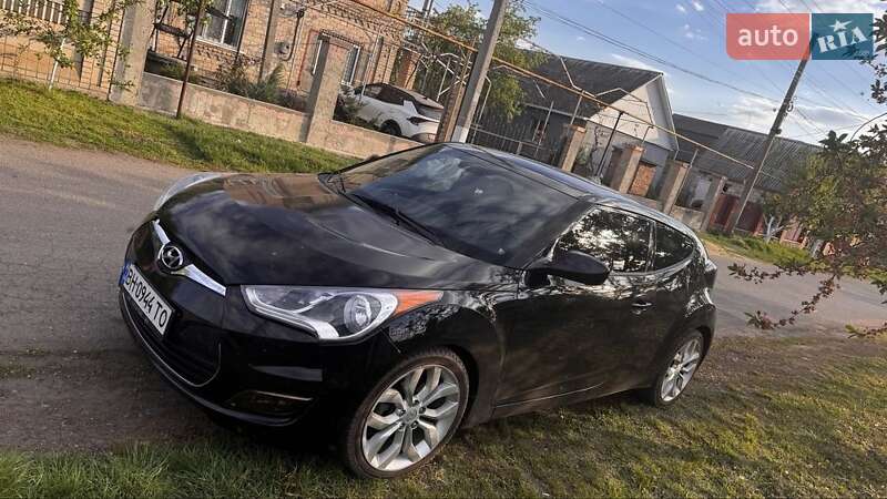 2013 hyundai veloster