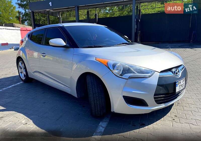 2014 hyundai veloster