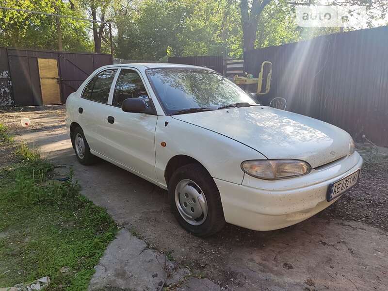 1996 hyundai accent