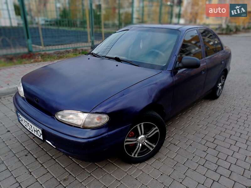 1995 hyundai accent