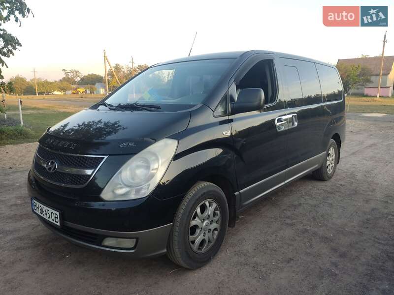 2008 hyundai h1d