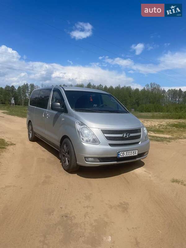 2008 hyundai h-1