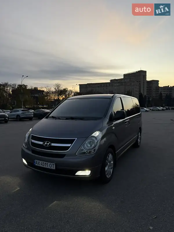 2009 hyundai h-1
