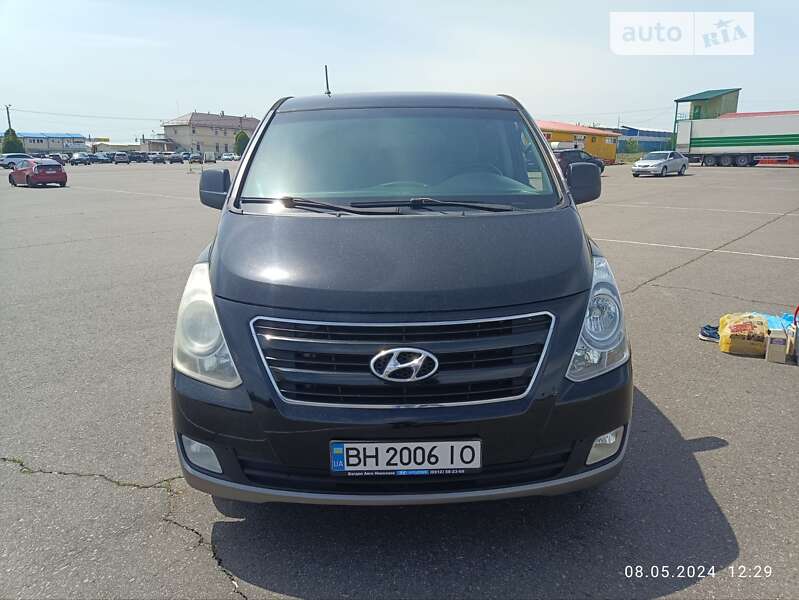 2015 hyundai h-1