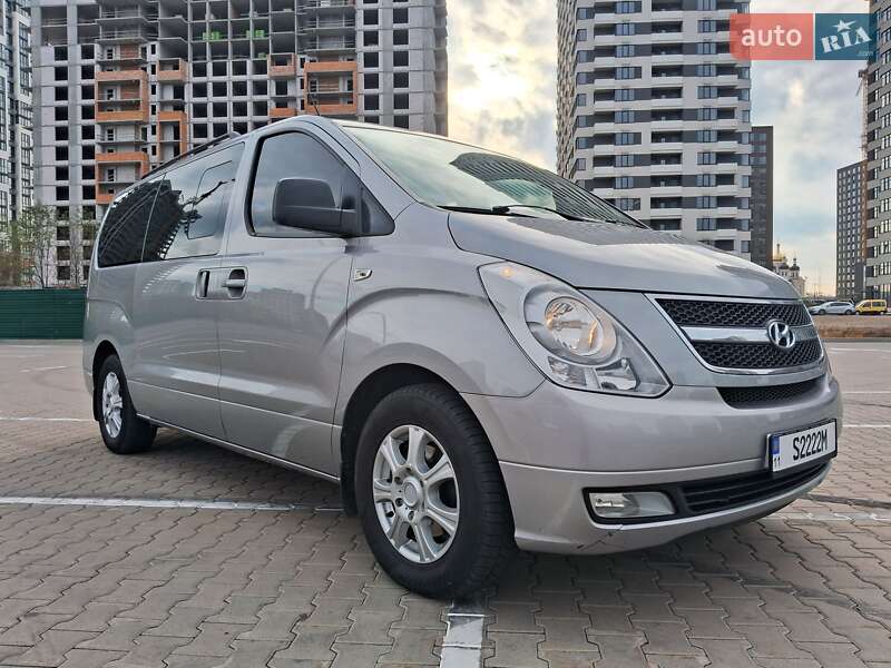 2012 hyundai h-1