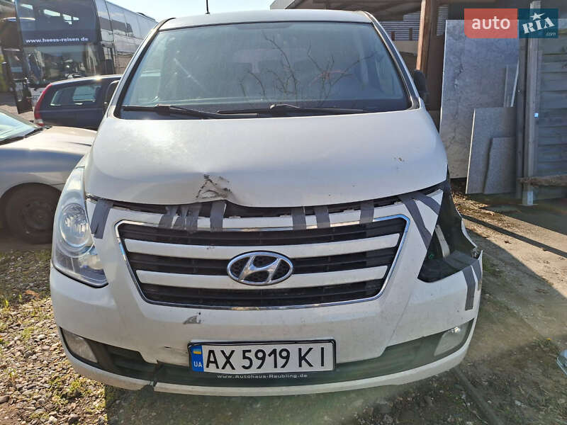 2013 hyundai h-1