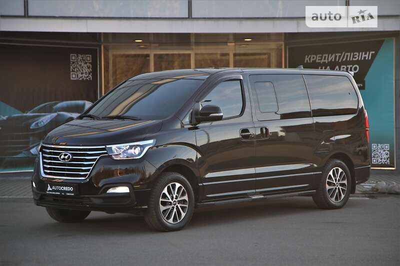 2018 hyundai grand starex