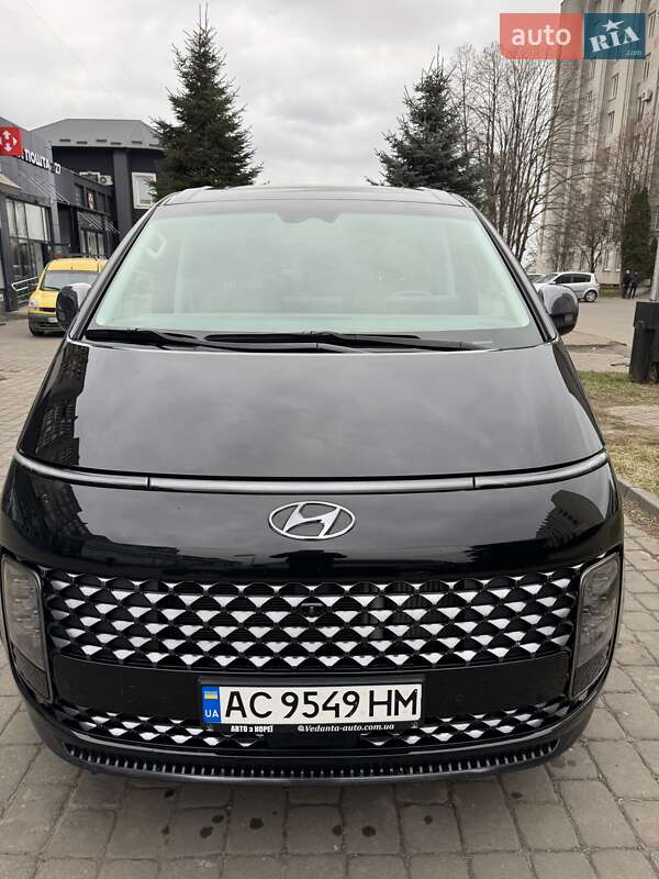 2021 hyundai staria