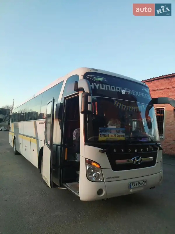 2008 hyundai universe