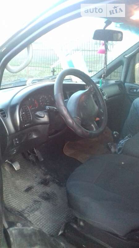 1998 hyundai h-1