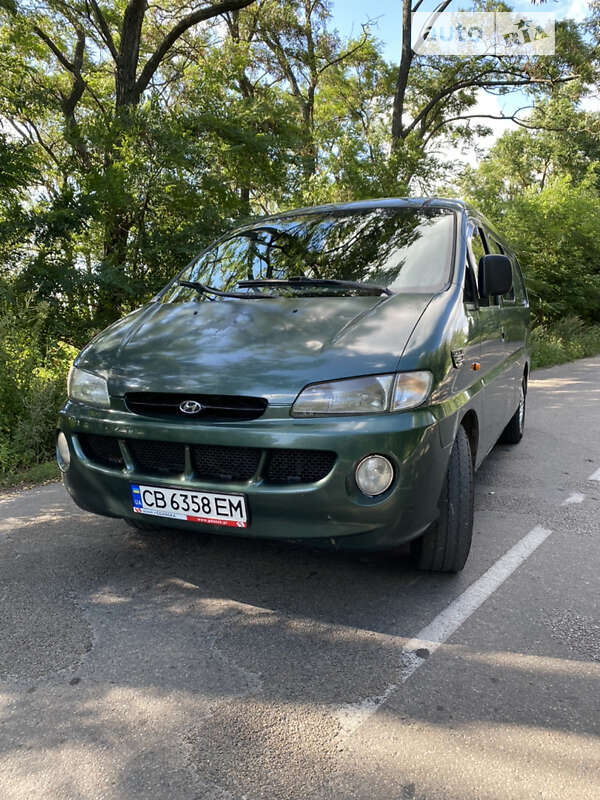 1999 hyundai h200