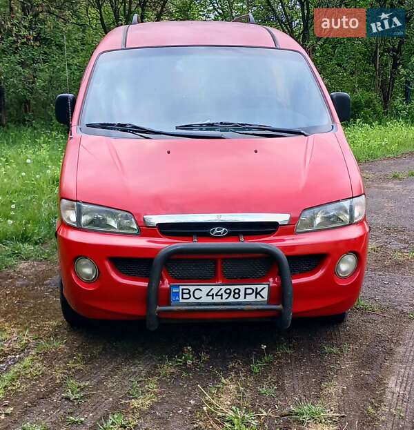 1999 hyundai h200
