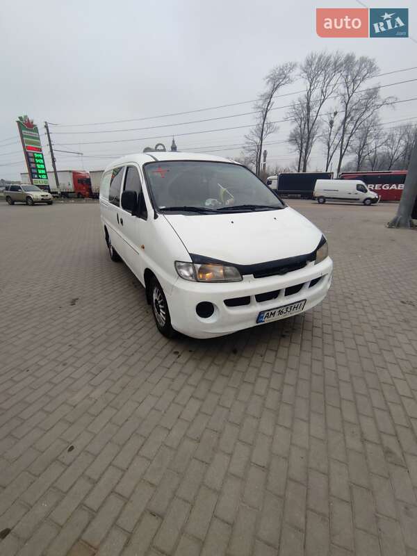 1999 hyundai h-1