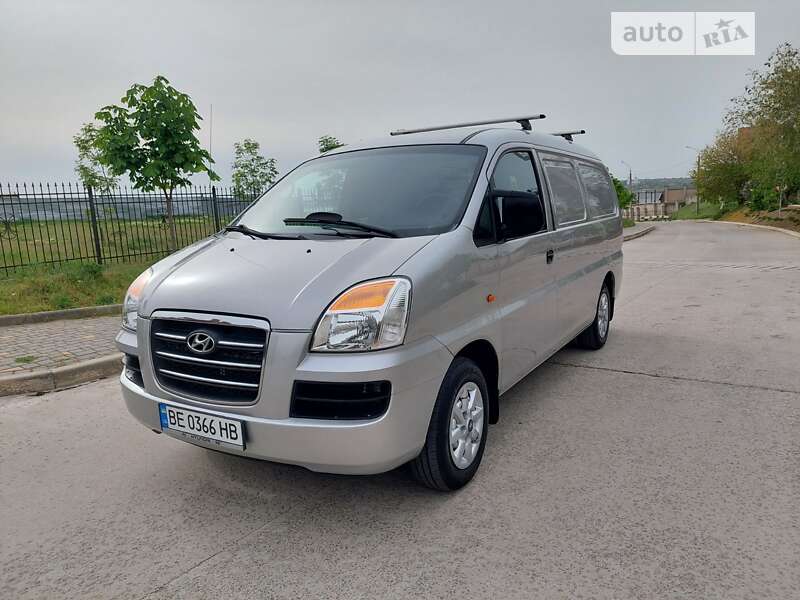 2006 hyundai h-1