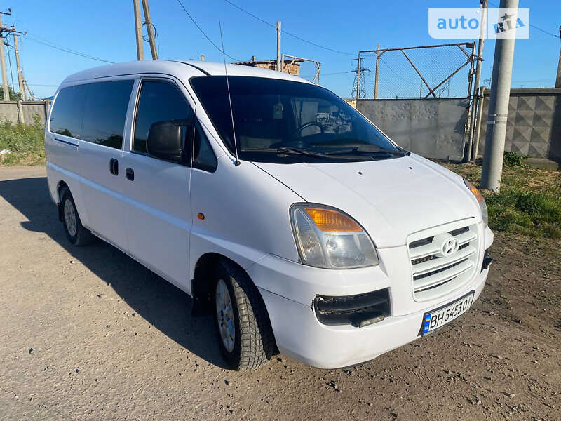 2007 hyundai h-1
