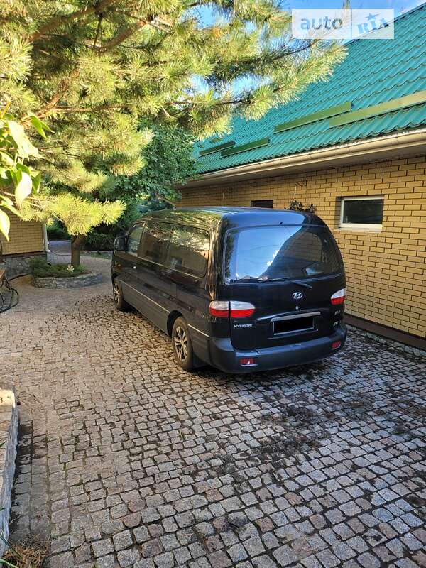 2007 hyundai h1d