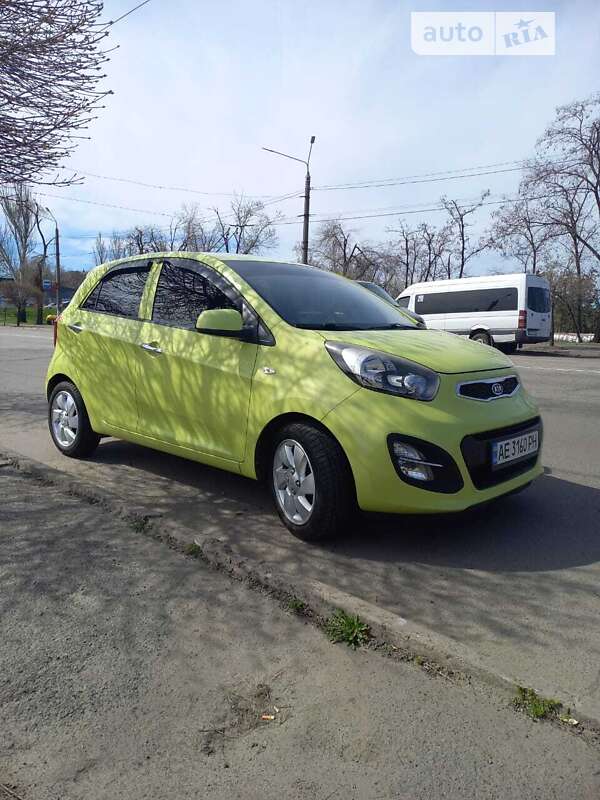 2011 kia picanto