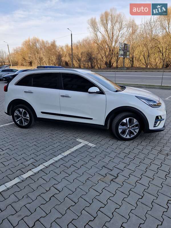 2020 kia niro
