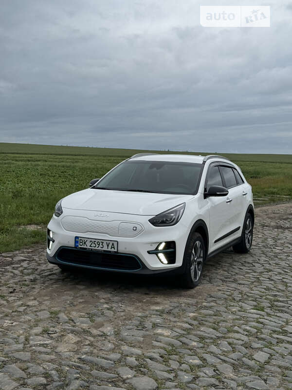 2022 kia niro