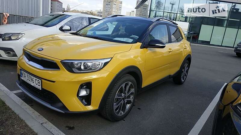2020 kia stonic