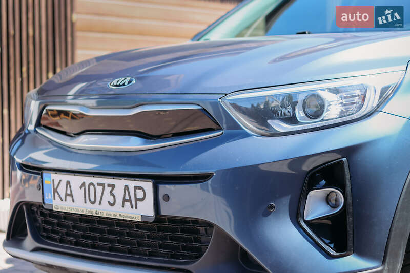 2020 kia stonic