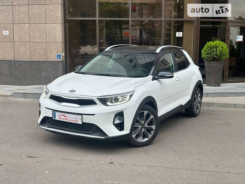 2020 kia stonic