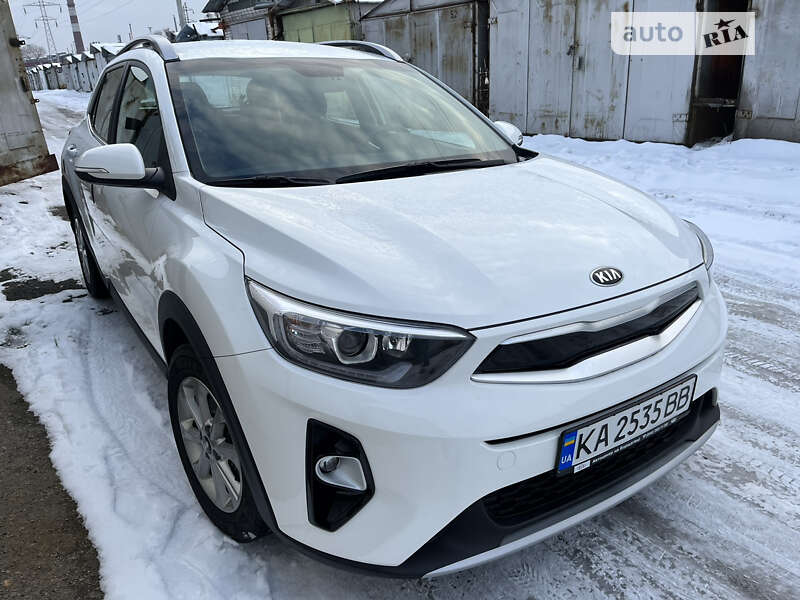 2020 kia stonic