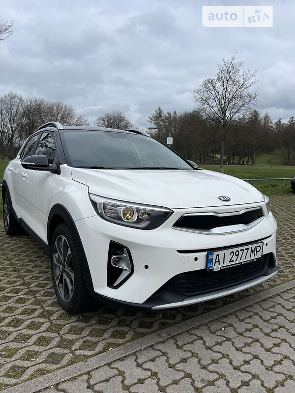 2020 kia stonic