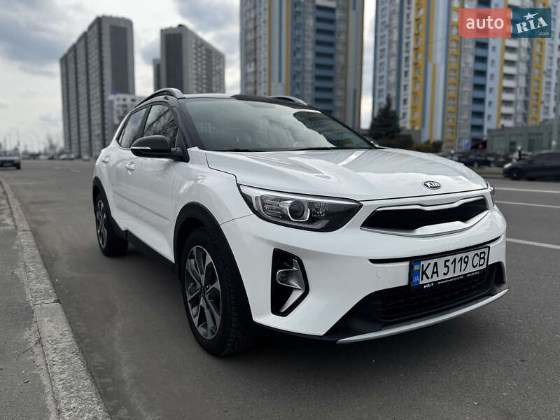2020 kia stonic