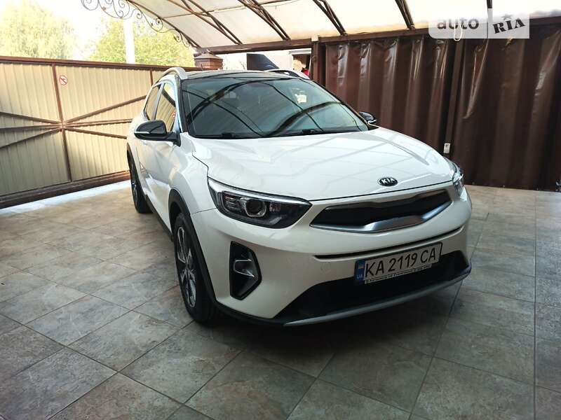 2020 kia stonic