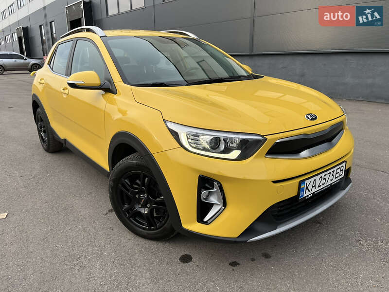 2020 kia stonic