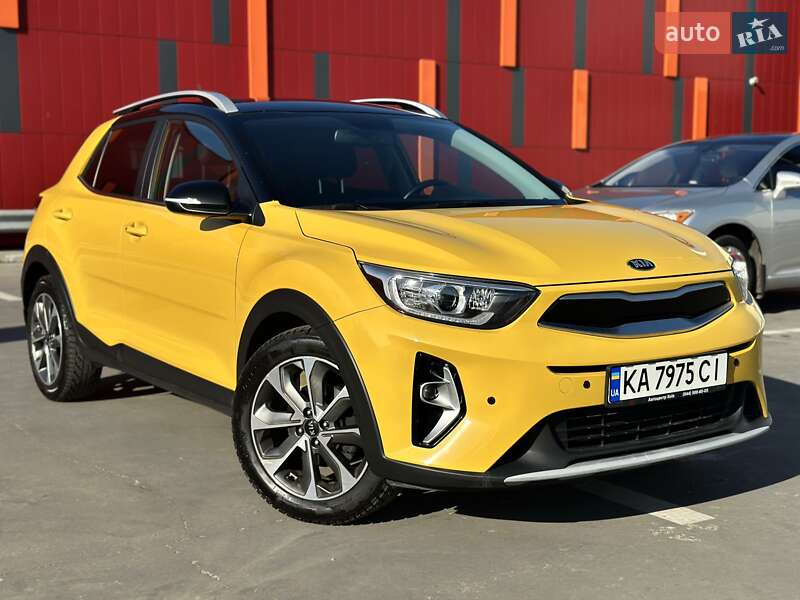 2021 kia stonic