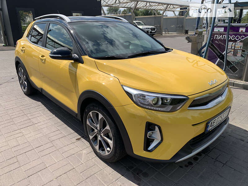 2022 kia stonic