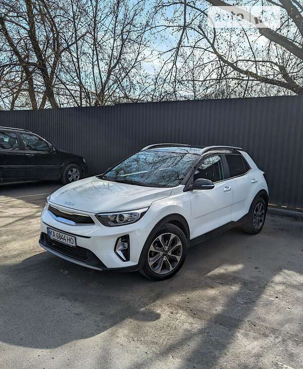 2022 kia stonic