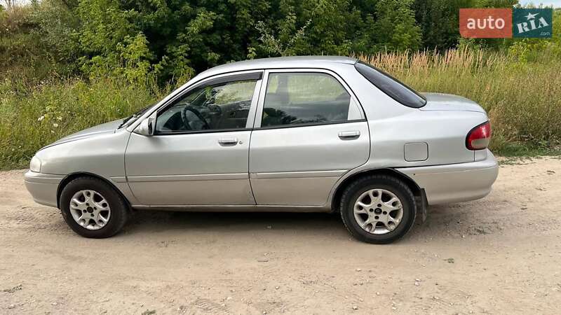 1997 kia avella