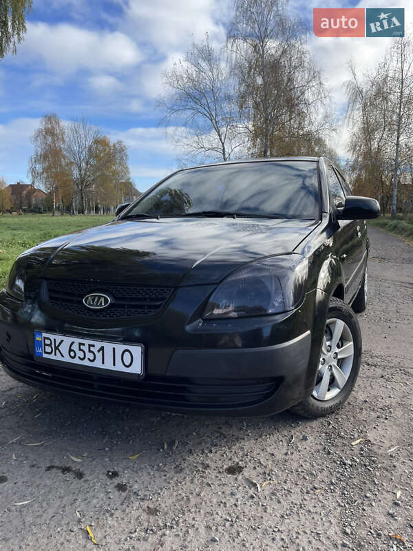 2008 kia rio