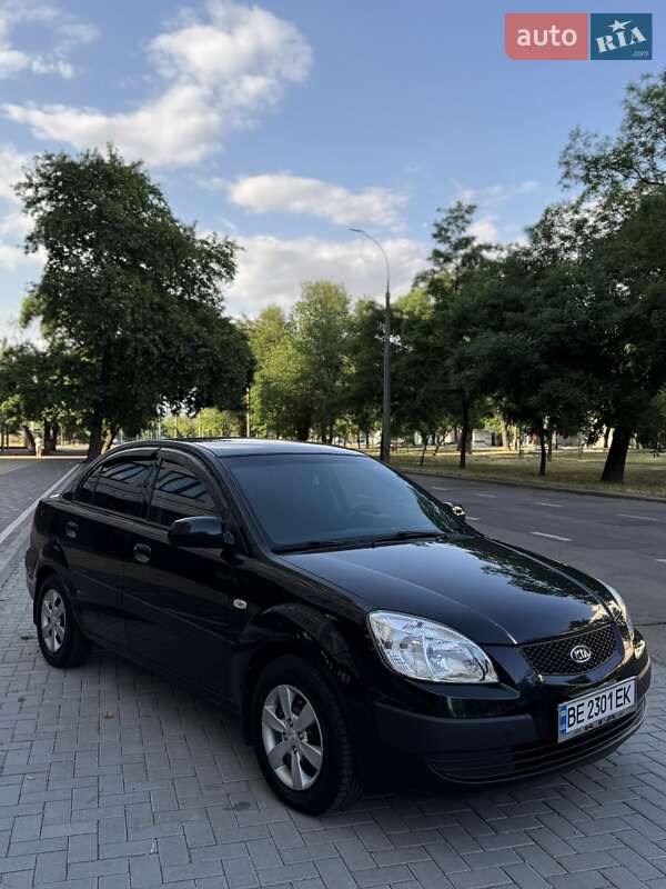 2008 kia rio