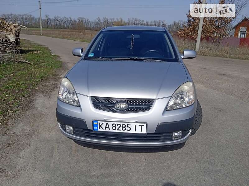 2008 kia rio